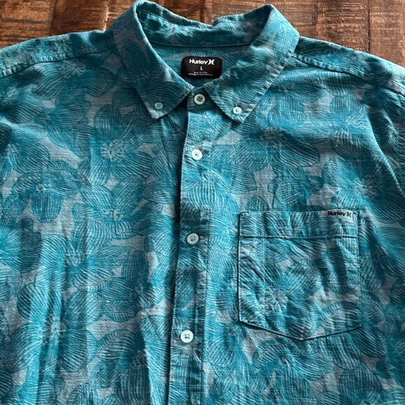 Hurley One & Only Stretch Short Sleeve Button-Up Shirt L Blue Floral Cotton/Span - Picture 3 of 7